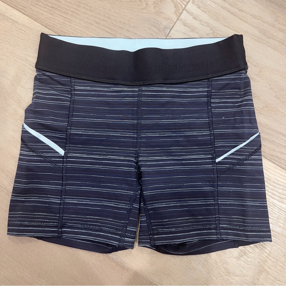 lululemon stripe shorts 4